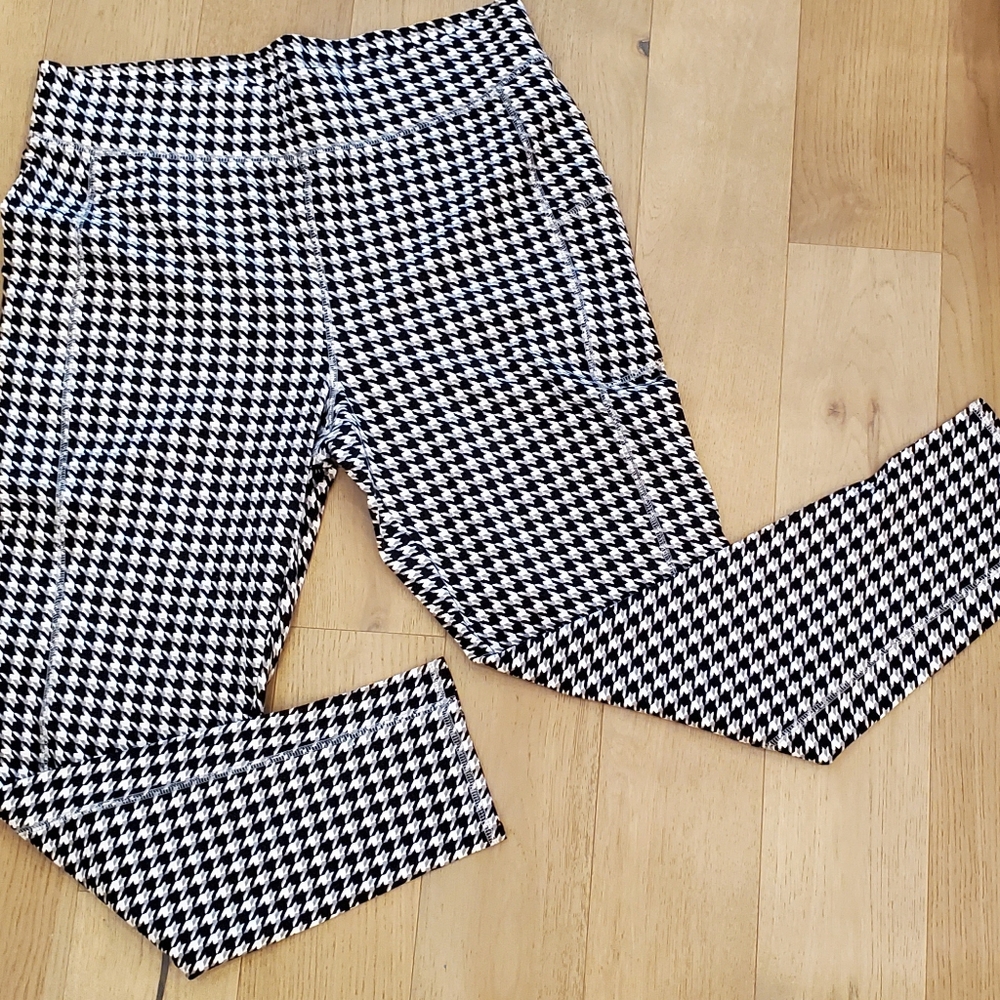 d&co Black and White Houndstooth Pants Sz L